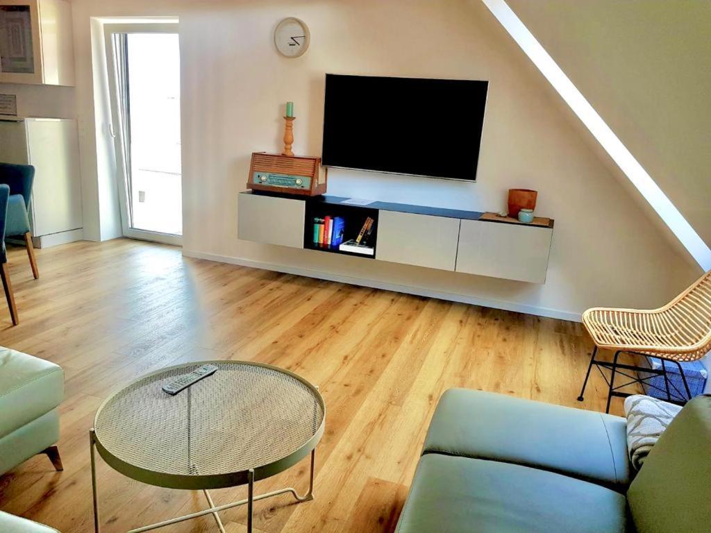 Apartments Bei Playmobil 2,130 M2,24H Self Check-In,Free Parking Цирндорф Екстериор снимка